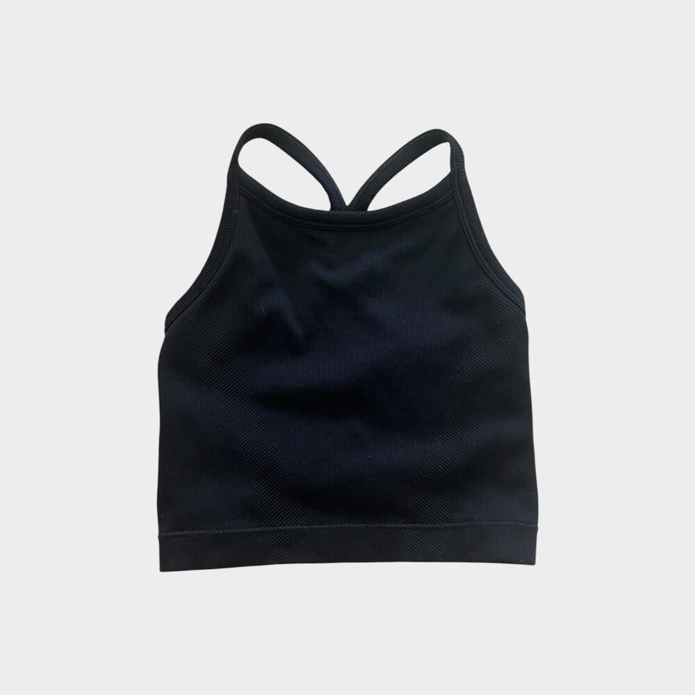 All in Motion | Cropped tank